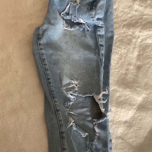 Pacsun High-Rise Mom Ripped Jeans - Picture 6 of 7